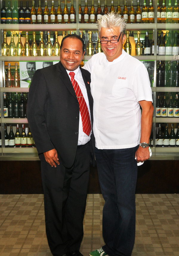 genting_doorlifter600